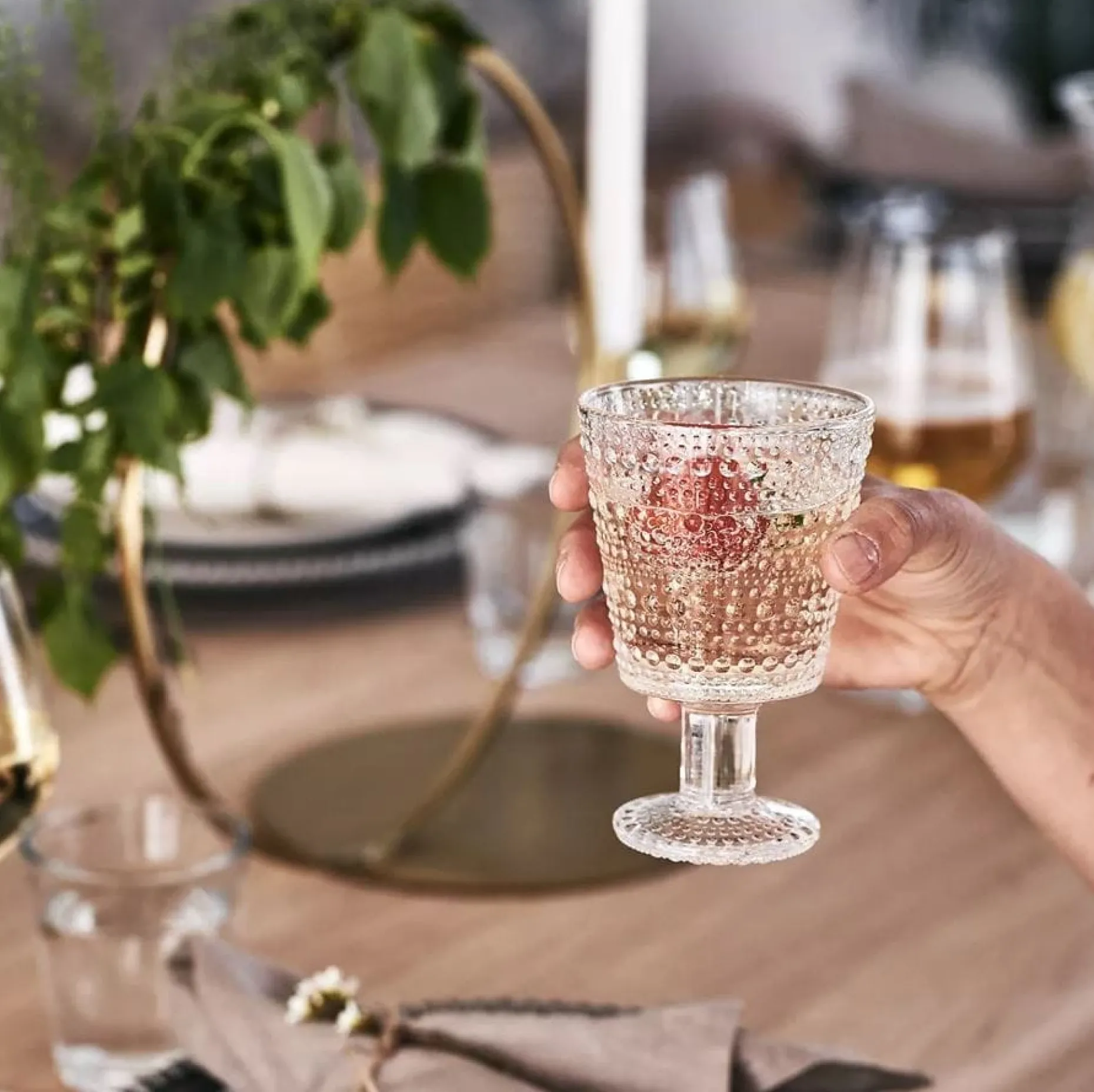Kastehelmi Drikkeglass Pa Fot 26 Cl 4-Stk.
