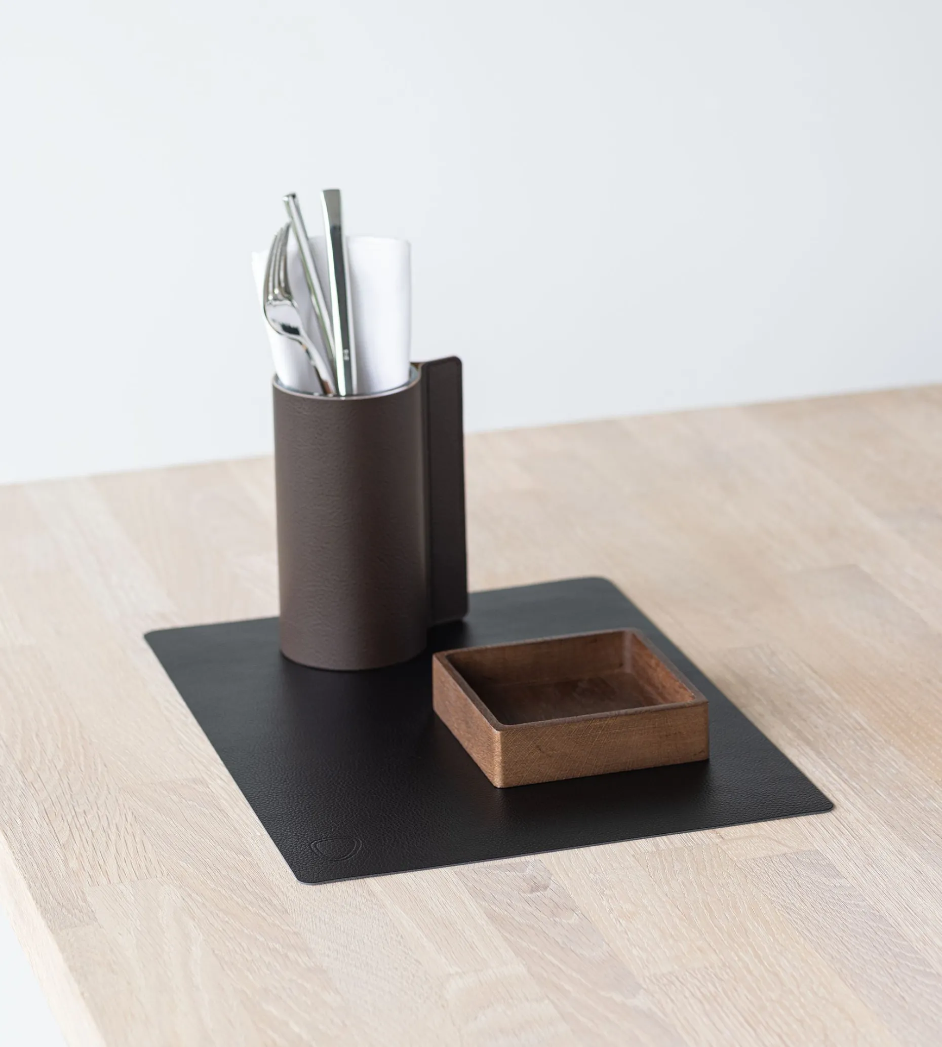 Serene Spisebrikke Square M 26,5 X 34,5 Cm